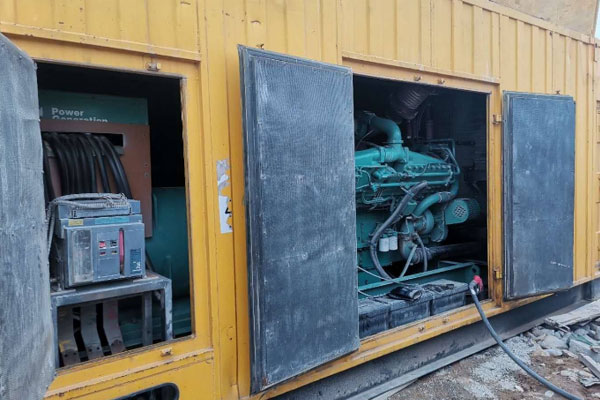 宝安发电机组夏季保养的注意事项有哪些？