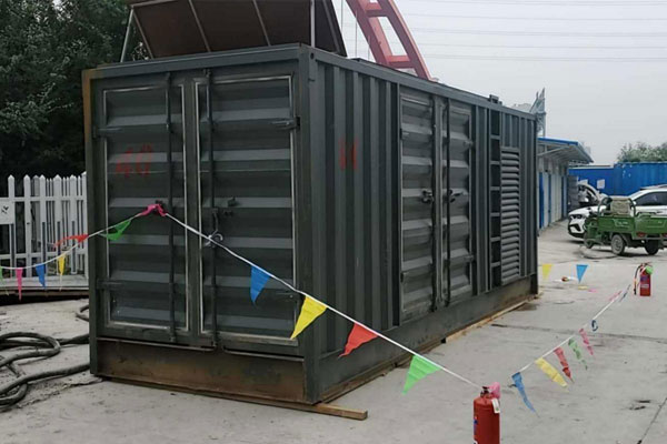 宝安发电机租赁空气滤清器多久更换一次？