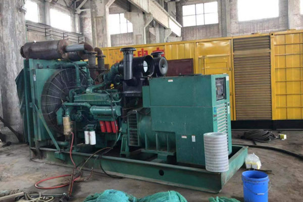 宝安发电机组的空气滤清器应该如何保养？