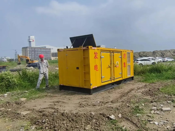 宝安冬季低温环境下，发电机组启动电瓶的容量需求是否会增加？